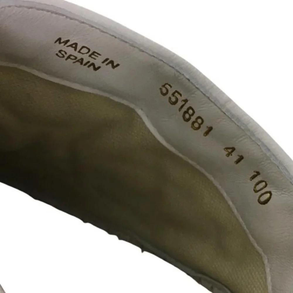 New Gucci Women's Calfskin Matelasse GG Marmont Loafer Slippers White - Picture 7 of 7